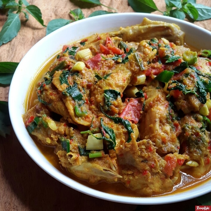 Ayam Glopot: A Delicious Morning Embrace in Cilacap